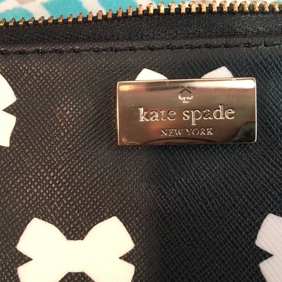Kate Leather Wristlet - Picture 5 of 5